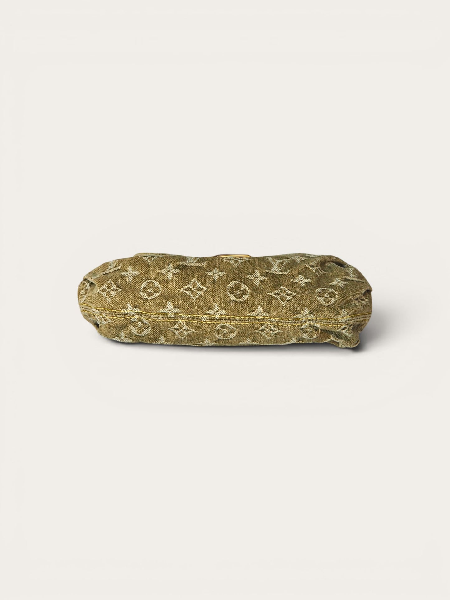 LOUIS VUITTON PLEATY PM