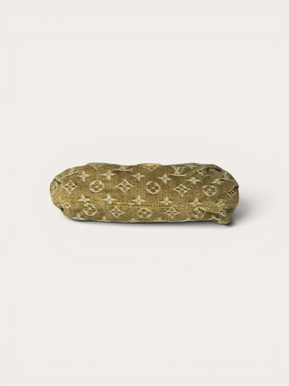 LOUIS VUITTON PLEATY PM