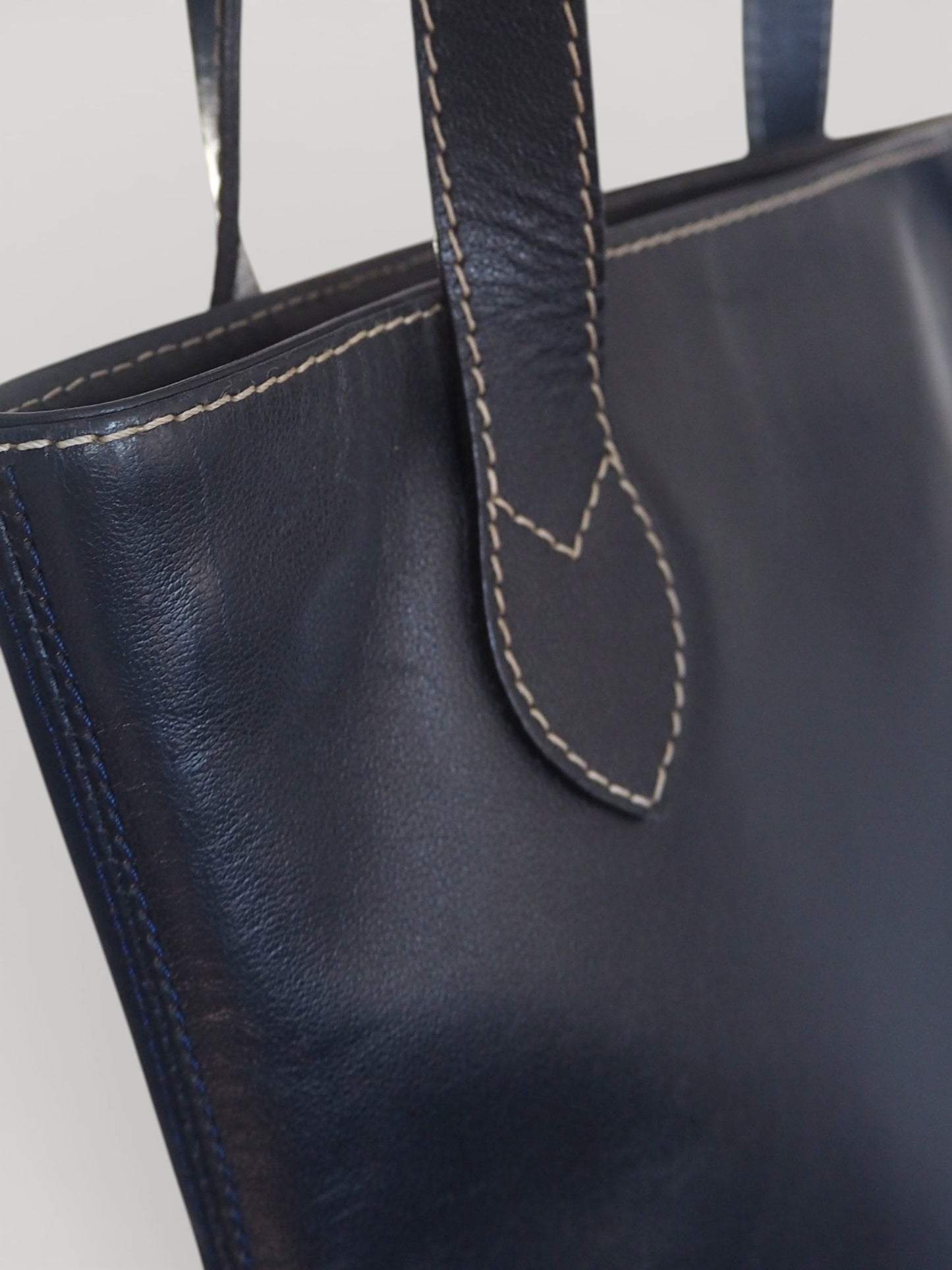 YVES SAINT LAURENT SHOULDER BAG