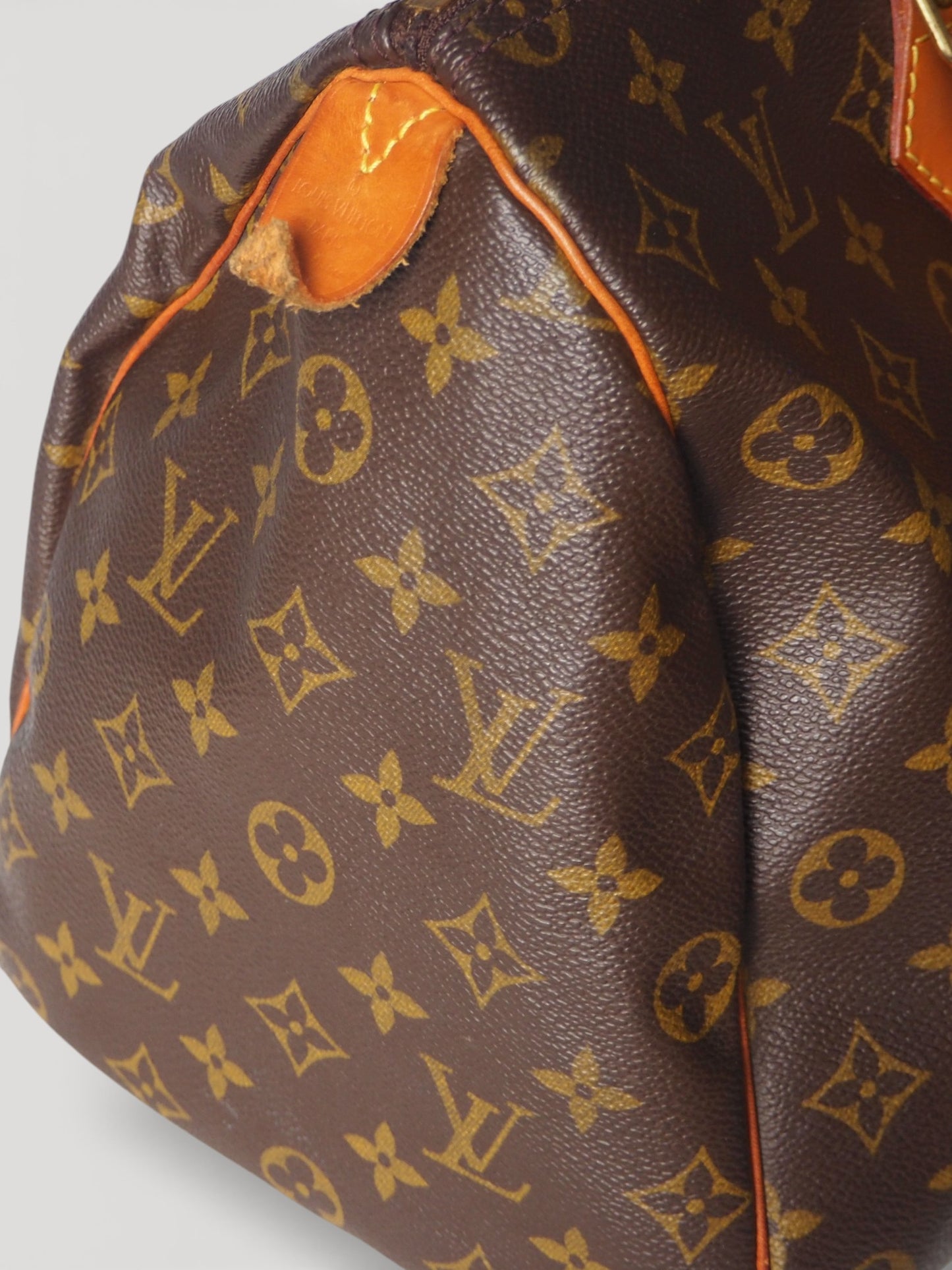 LOUIS VUITTON SPEEDY 35