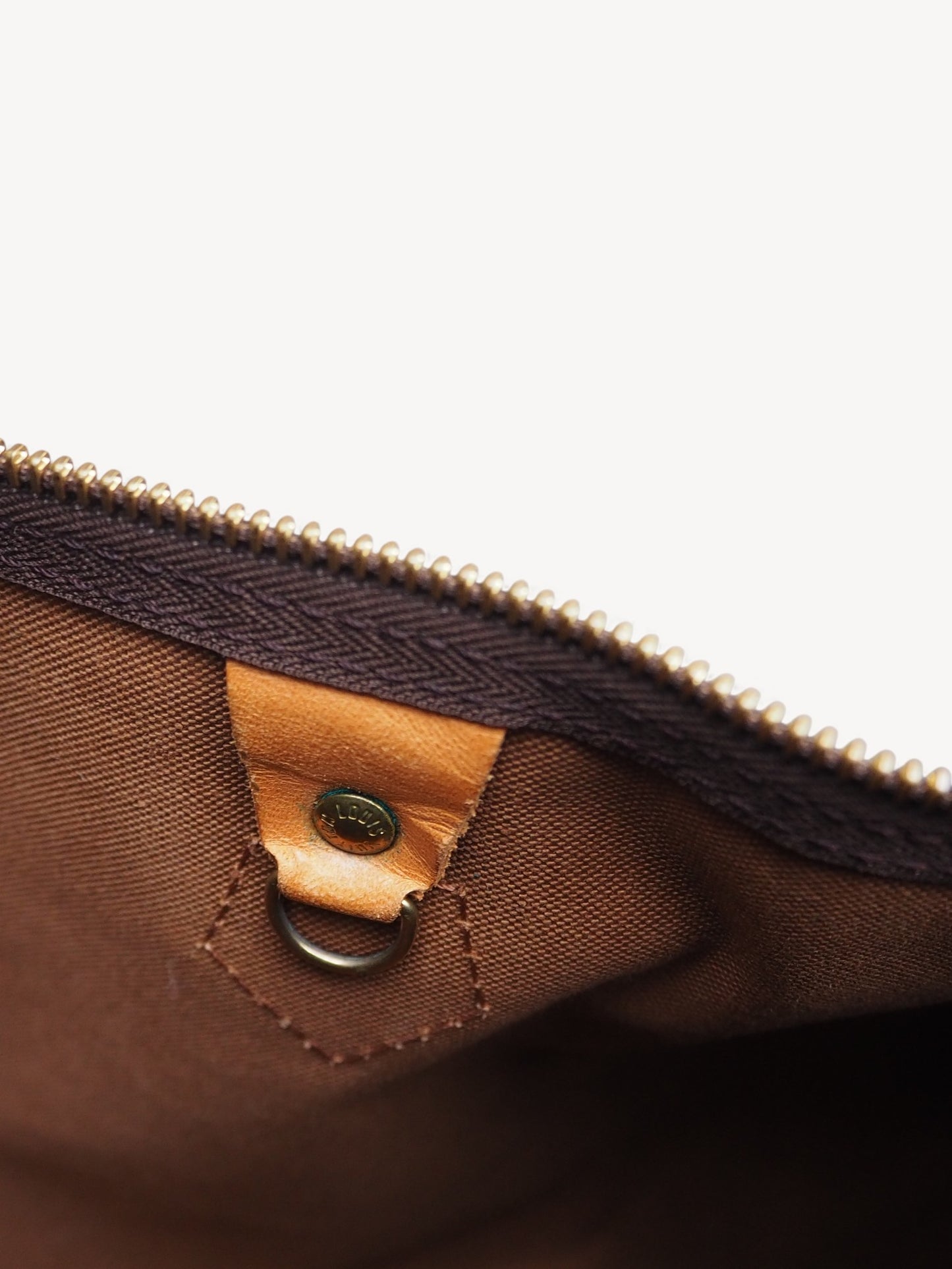 LOUIS VUITTON SPEEDY 40