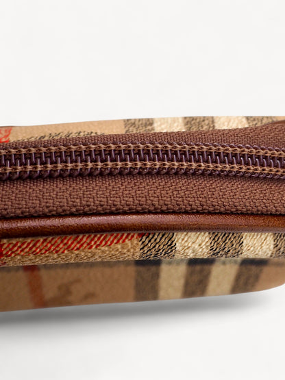BURBERRY TOILETRY POUCH