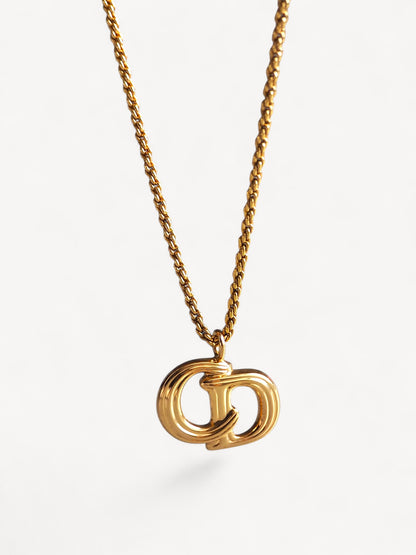 CHISTIAN DIOR NECKLACE