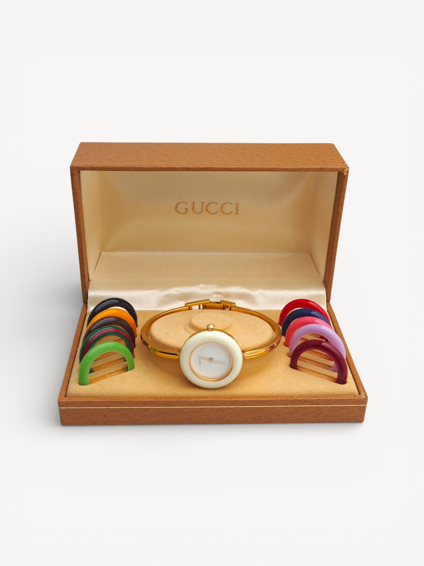 GUCCI INTERCHANGEABLE BEZEL WATCH