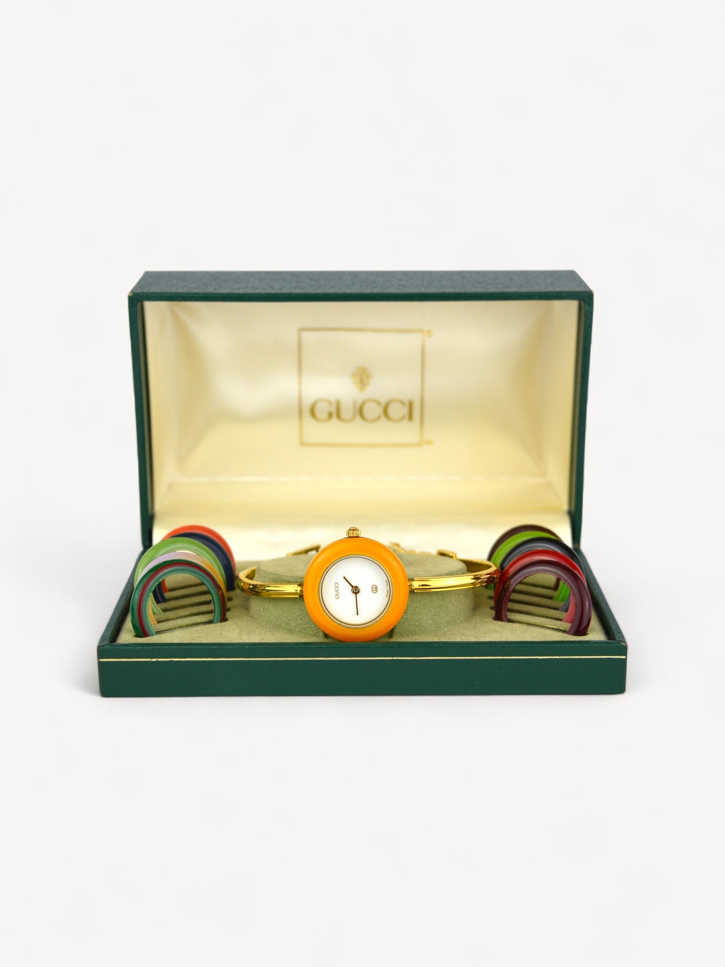 GUCCI INTERCHANGEABLE BEZEL WATCH