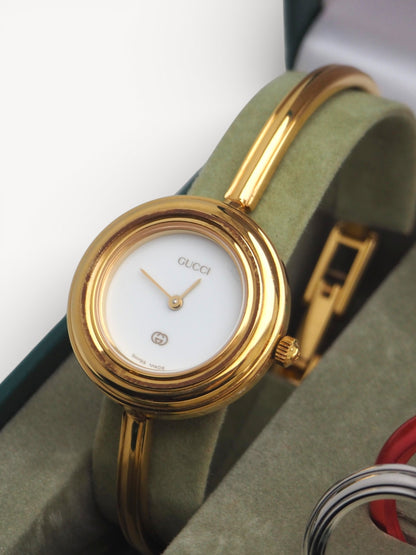 GUCCI INTERCHANGEABLE BEZEL WATCH