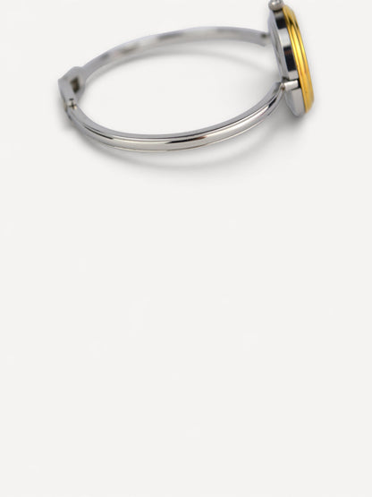 GUCCI INTERCHANGEABLE BEZEL WATCH