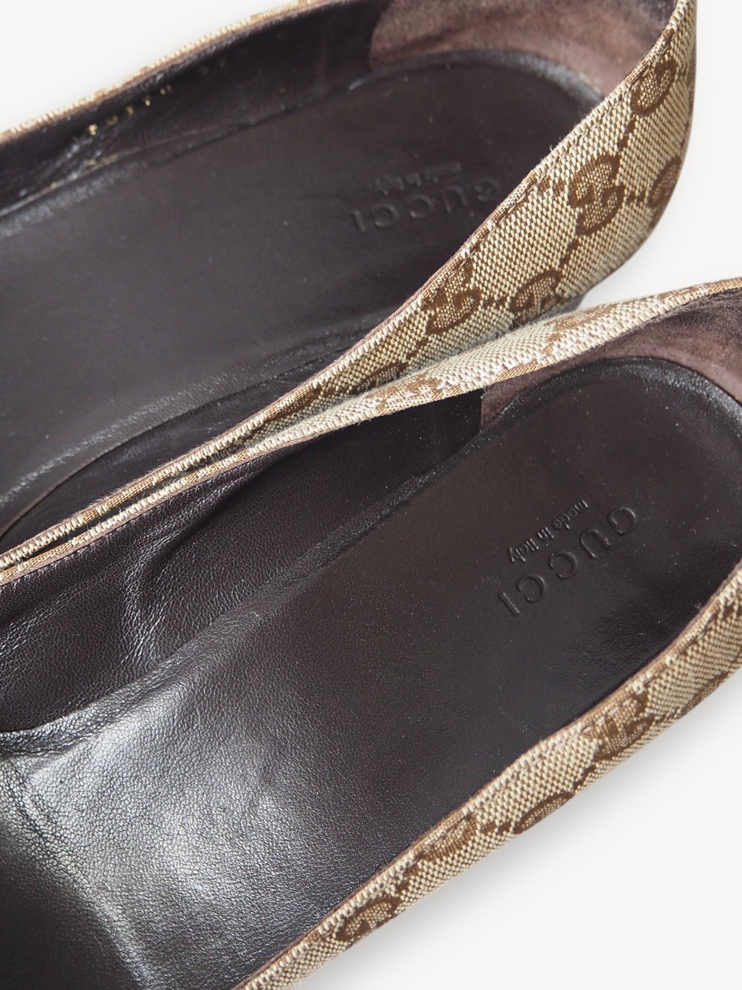 GUCCI GG MONOGRAM BOW PUMPS BEIGE BROWN
