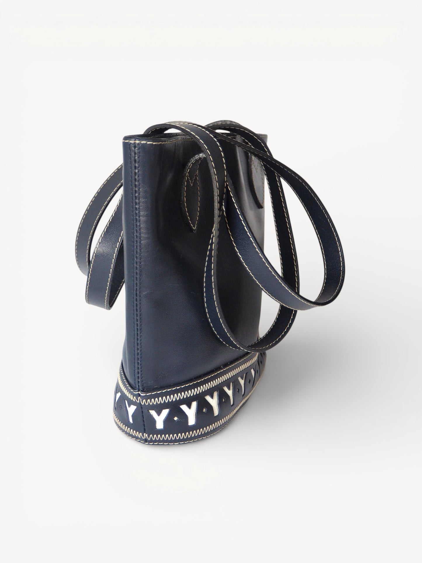 YVES SAINT LAURENT SHOULDER BAG